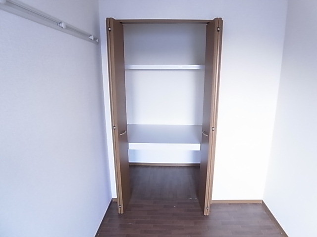 収納　クローゼット