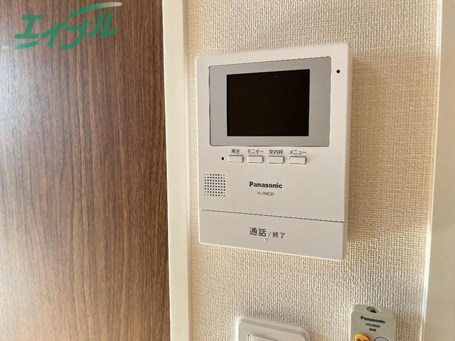 セキュリティ　同型参考写真