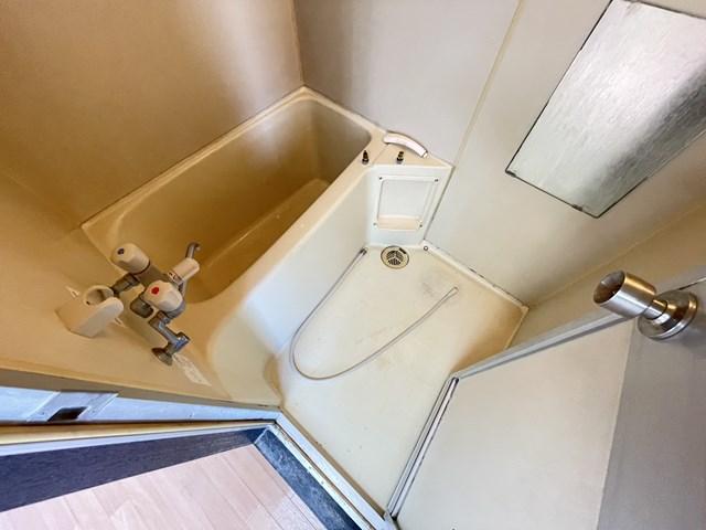 バス・シャワールーム　浴室