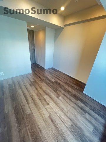 居室・リビング　こちらのリビングで趣味の時間をお楽しみください