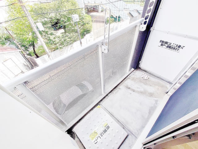 バルコニー　バルコニー