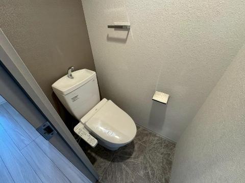 トイレ　シャワー付トイレ