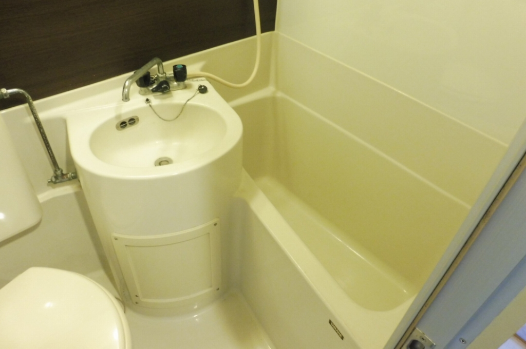 バス・シャワールーム　浴室