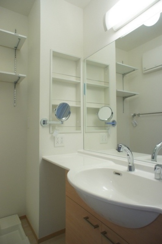 洗面設備　図面と現状に相違がある場合には現状を優先