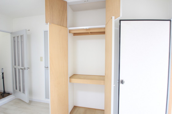収納　※別部屋の写真です