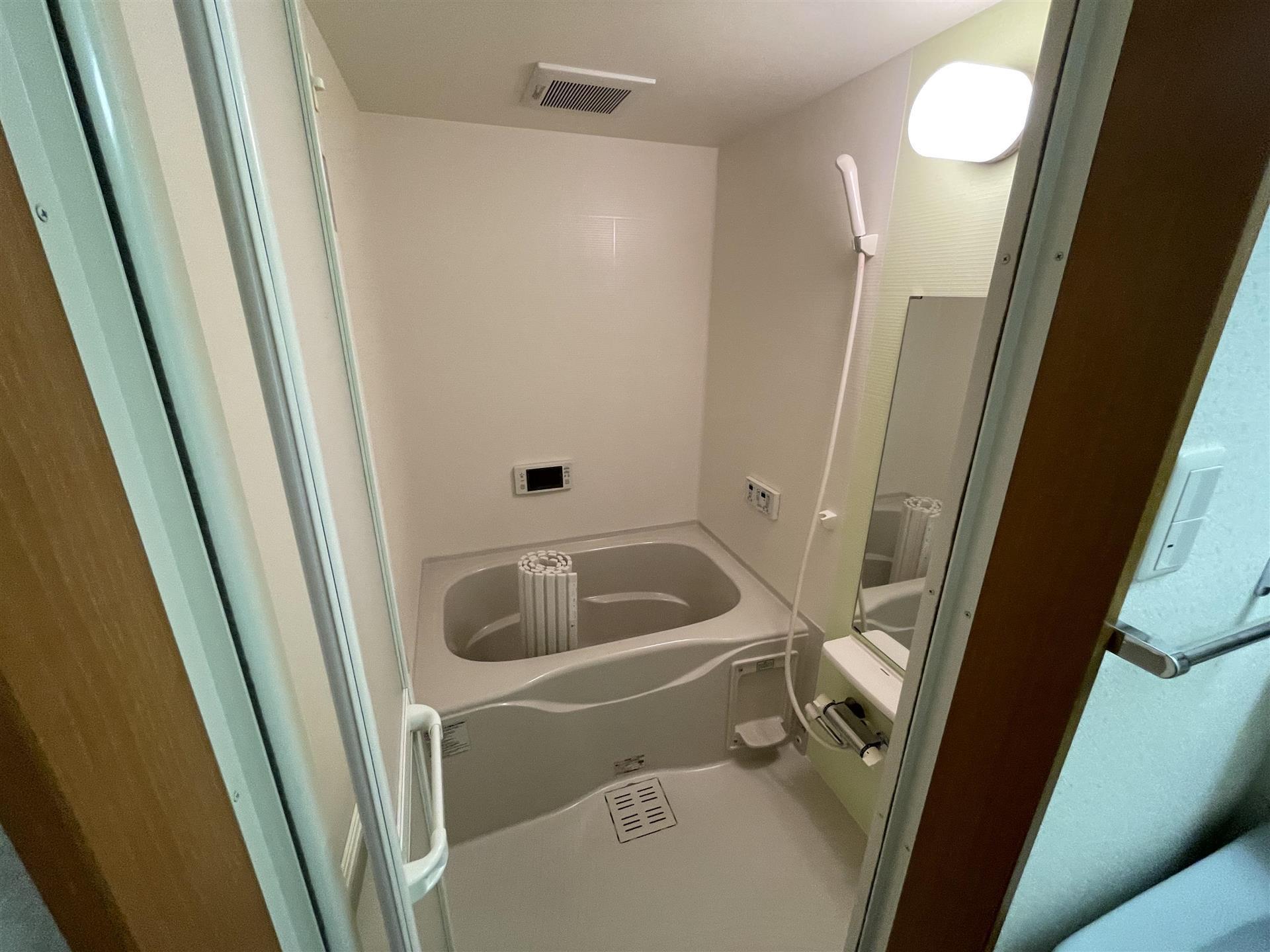 バス・シャワールーム　風呂