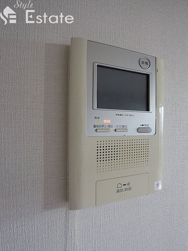 セキュリティ　モニター付きインターホン