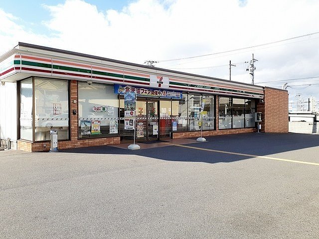 コンビニ　セブンイレブン明石魚住浜西店（コンビニ）まで614m