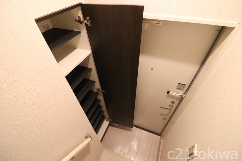 玄関　※前回募集時の写真です