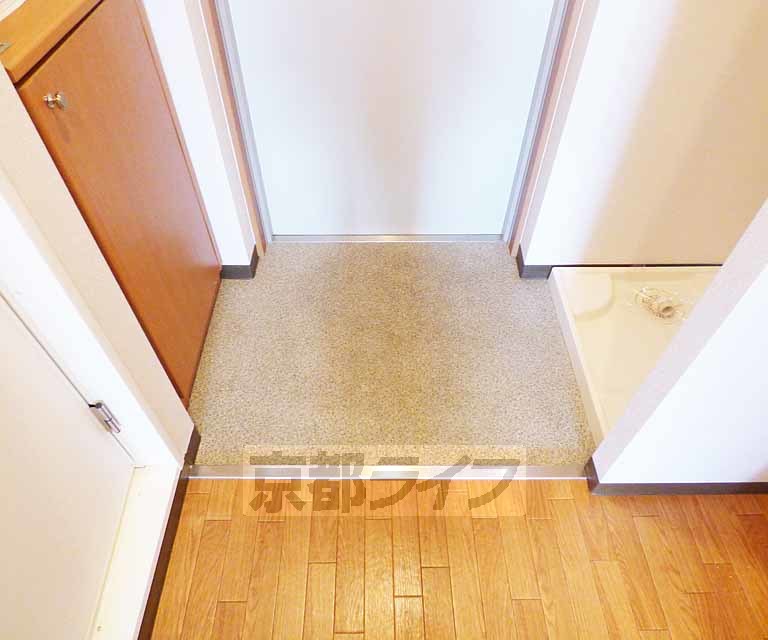 玄関　シューズボックス付です。