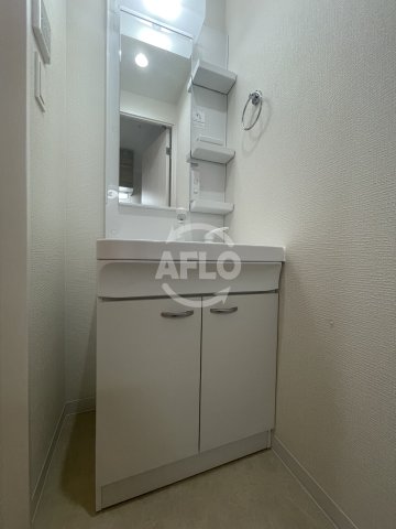 洗面設備　アドバンス難波南　独立洗面台