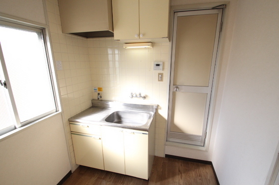 キッチン　※別号屋の写真です