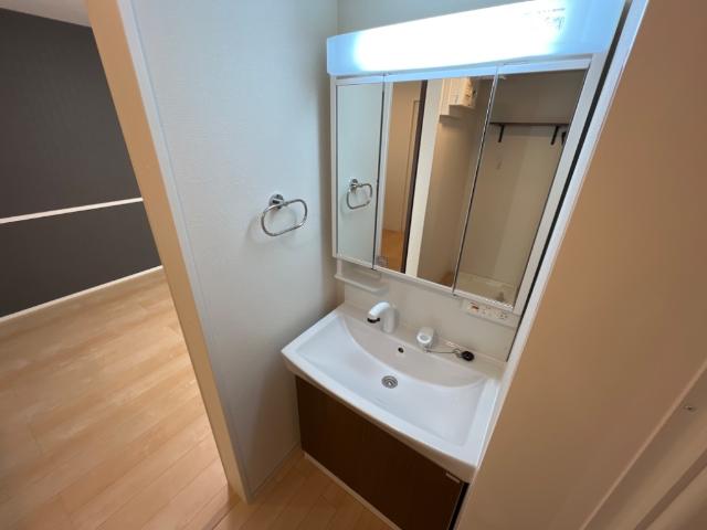 洗面設備　洗髪洗面化粧台（イメージ）