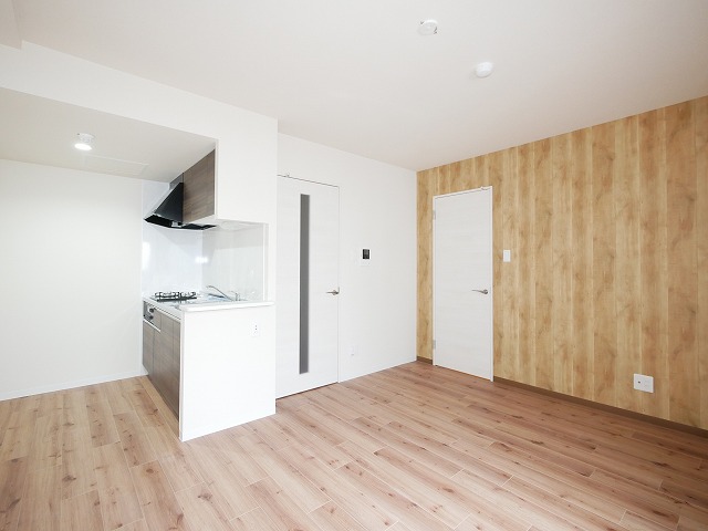 居室・リビング　別号室の写真です