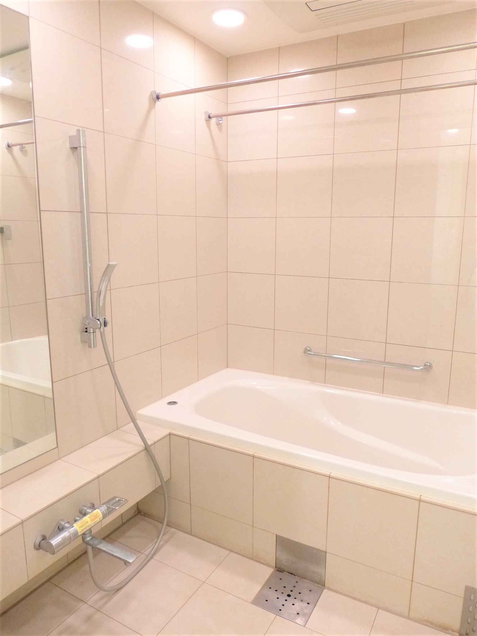 バス・シャワールーム　バス※別部屋参考写真