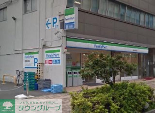 コンビニ　ファミリーマート（コンビニ）まで320m