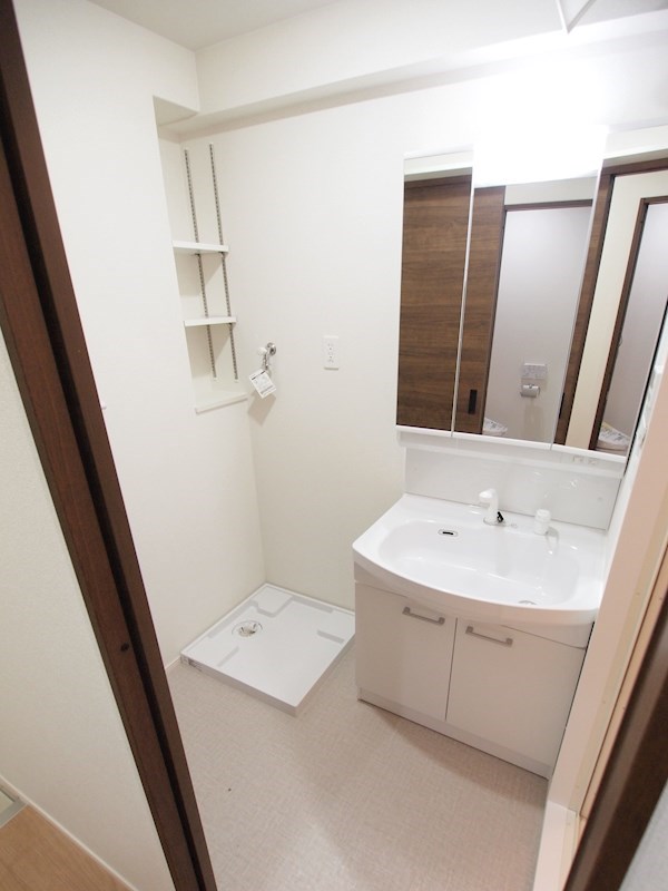 洗面設備　脱衣所もあり女性も安心