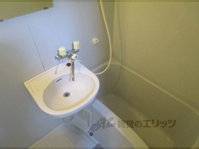 バス・シャワールーム　ユニットバス