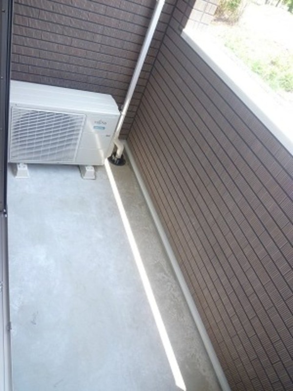 バルコニー　図面と現状に相違がある場合には現状を優先