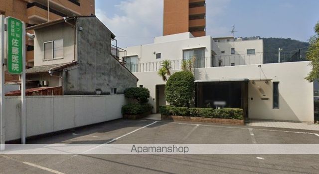 病院　佐藤皮膚科泌尿器科性病科医院（病院）まで123m