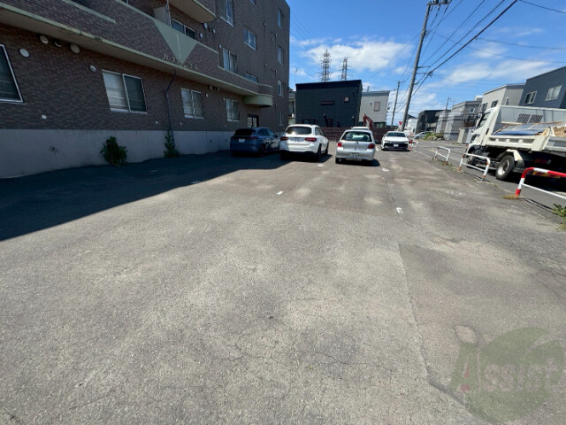 駐車場　その他