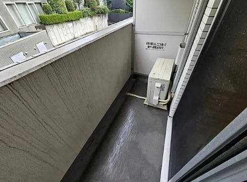 バルコニー　別部屋参考写真になります