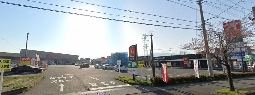 ショッピングセンター　ACROSS PLAZA(アクロスプラザ)国母（ショッピングセンター）まで724m