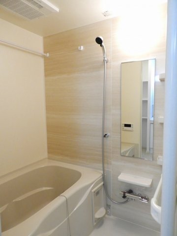 バス・シャワールーム　お風呂で日々の疲れを落としましょう