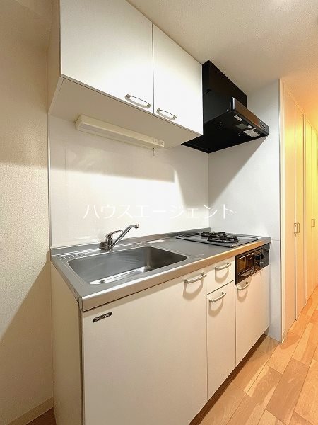 キッチン　システムキッチンで使いやすいです。毎日自炊頑張れそう。※参考