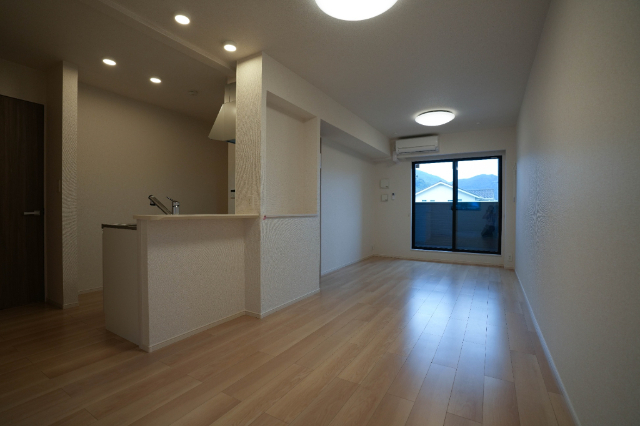 居室・リビング　同じ間取りのお部屋