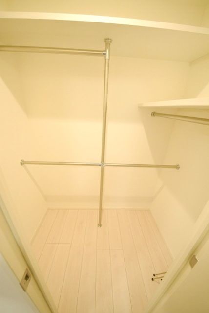 収納　★ウォークインクローゼット付きです★
