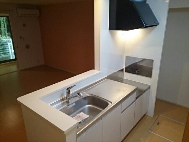 キッチン　キッチンでお料理をお楽しみください