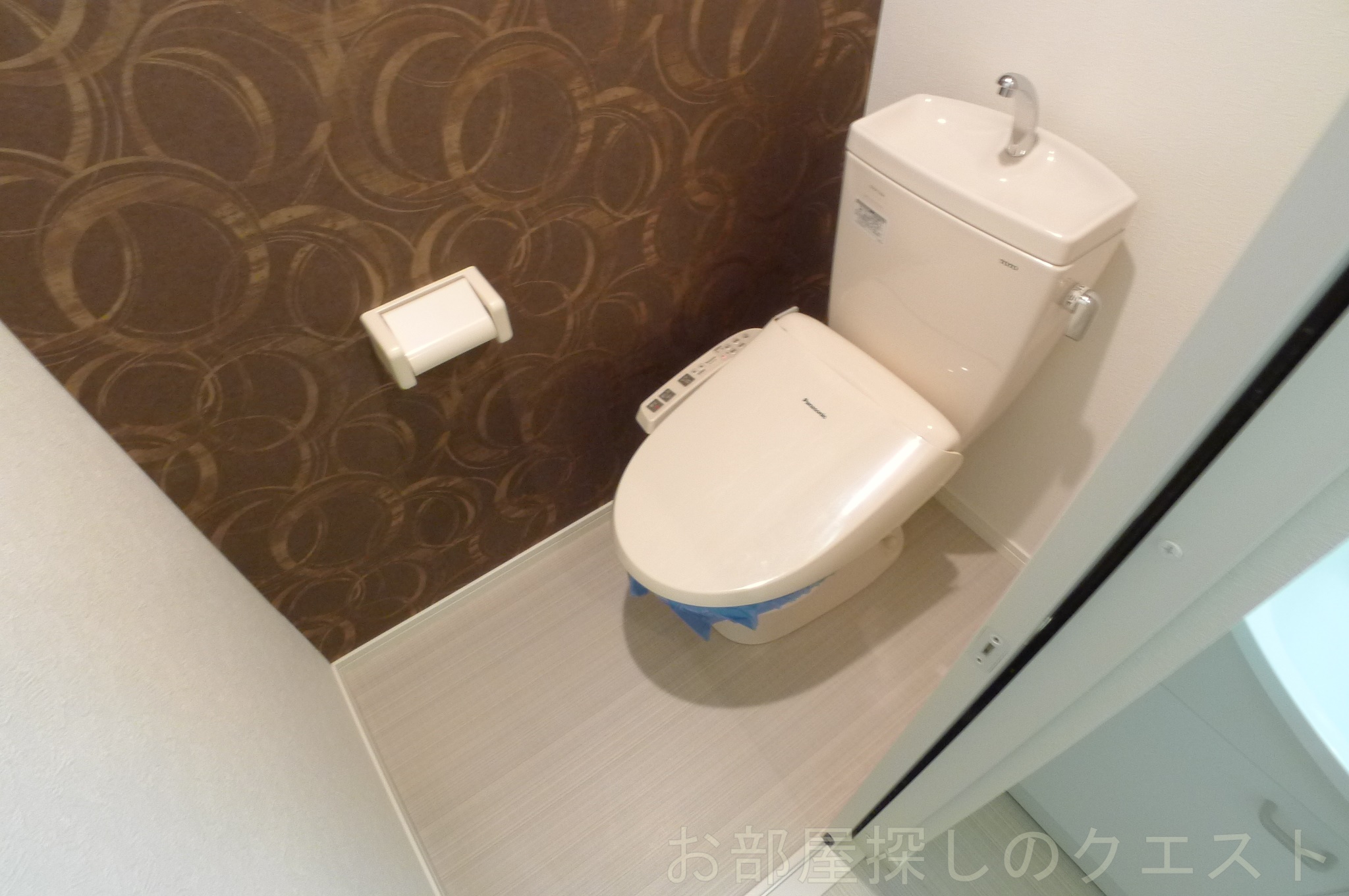 トイレ　（写真は同施工会社イメージです。）