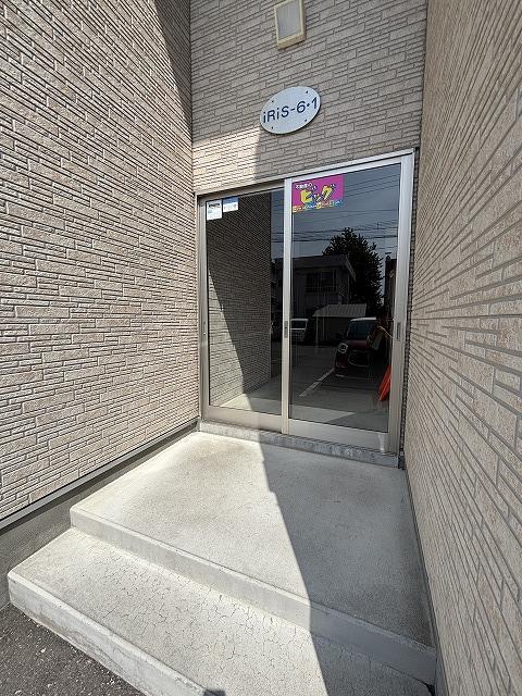 エントランス　エントランス