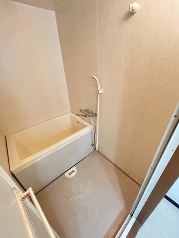 バス・シャワールーム　別号室の写真です。ご参考までに