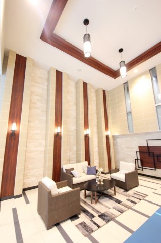 エントランス　スプランディッド淀屋橋DUE（ドューエ）