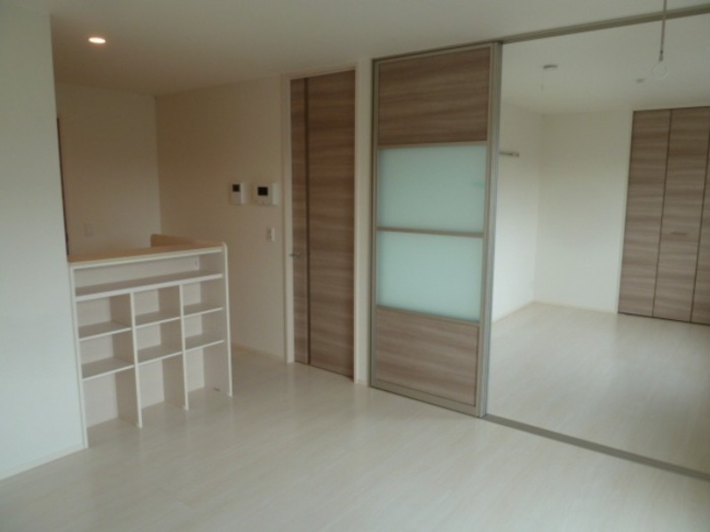 居室・リビング　図面と現状に相違がある場合には現状を優先