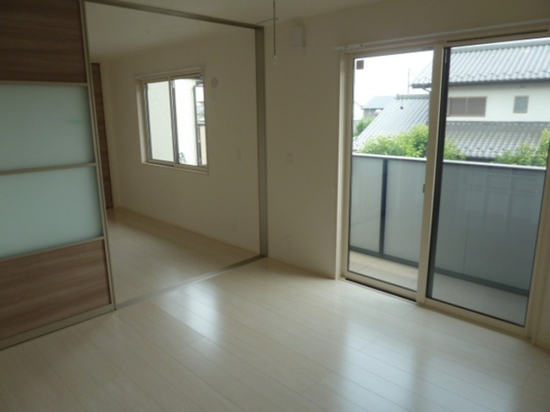 居室・リビング　図面と現状に相違がある場合には現状を優先