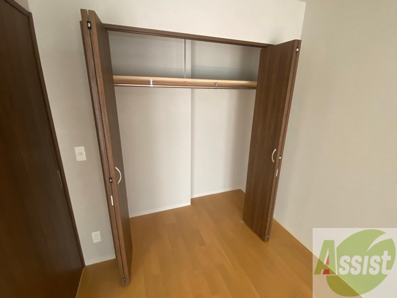 収納　収納もバッチリあるのでお部屋が片付きますよ！