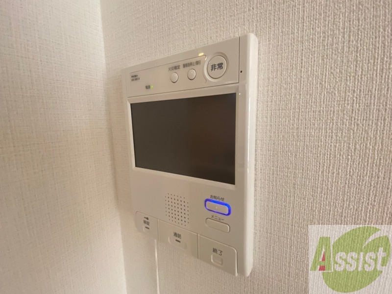 その他設備　ＴＶモニター付インターホンです。来客者の顔が見えるので安心！