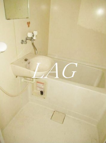 バス・シャワールーム　お風呂です。