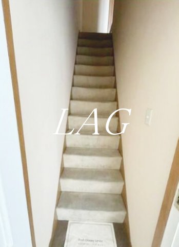 玄関　玄関です。