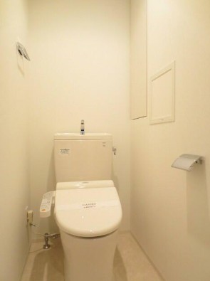 トイレ　同タイプのお写真です