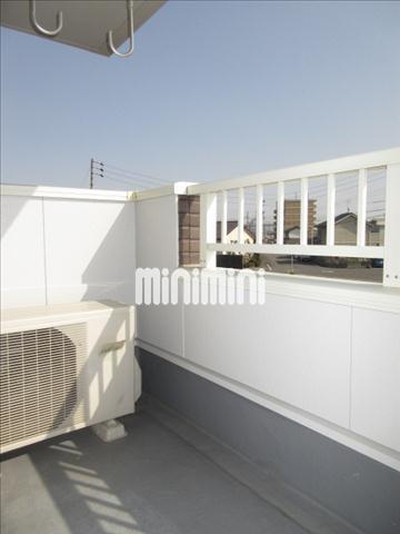 バルコニー　南向きのベランダです。