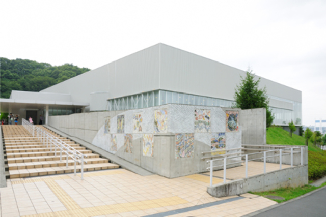 図書館　稲城市立第四図書館（図書館）まで842m