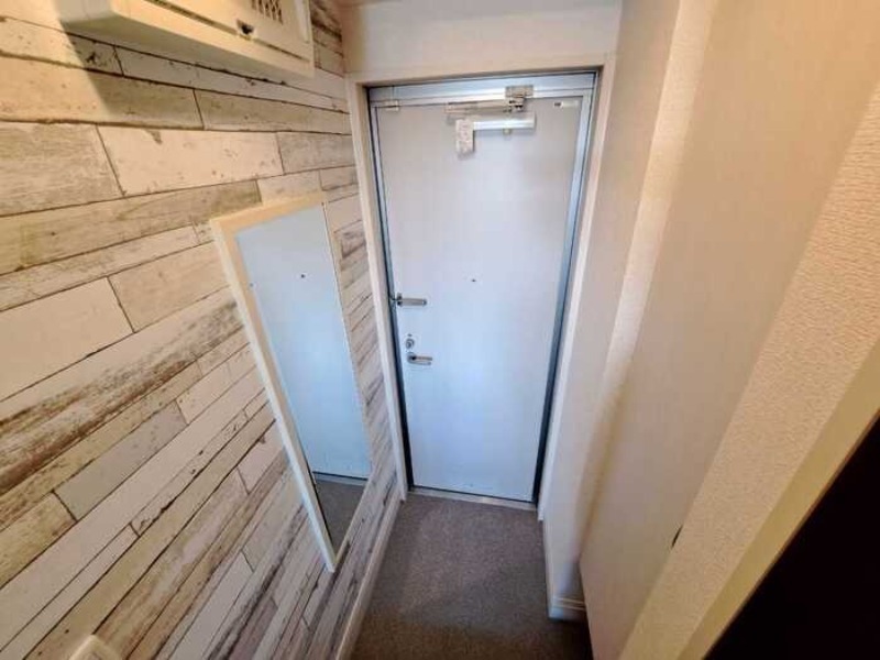 玄関　図面と現状に相違がある場合には現状を優先