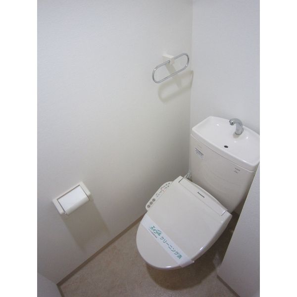 トイレ　バス・トイレ別　綺麗なトイレ