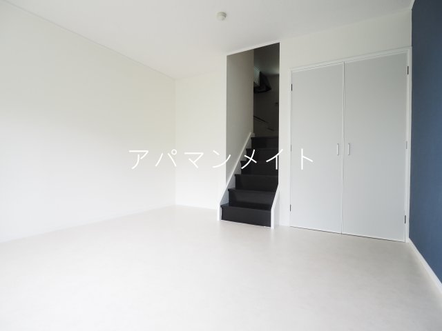 その他部屋・スペース　使い勝手のいい寝室です