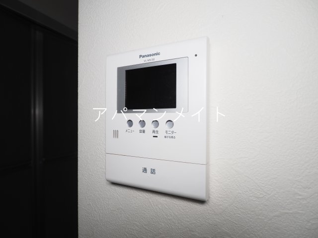 セキュリティ　TVモニター付きインターホンです