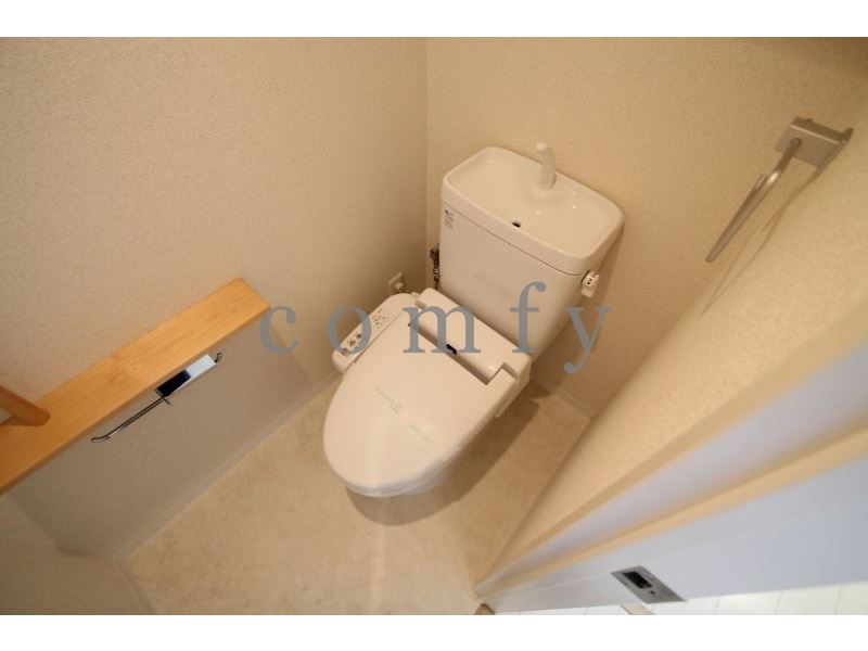 トイレ　ウォシュレット